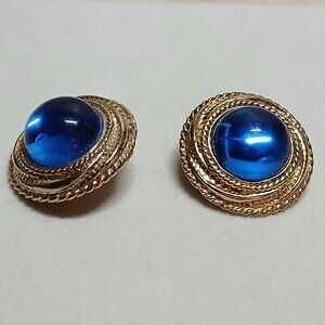 Vintage Gold Tone with Blue Stone Clip On Earrings Fashion Costume Jewelry #85